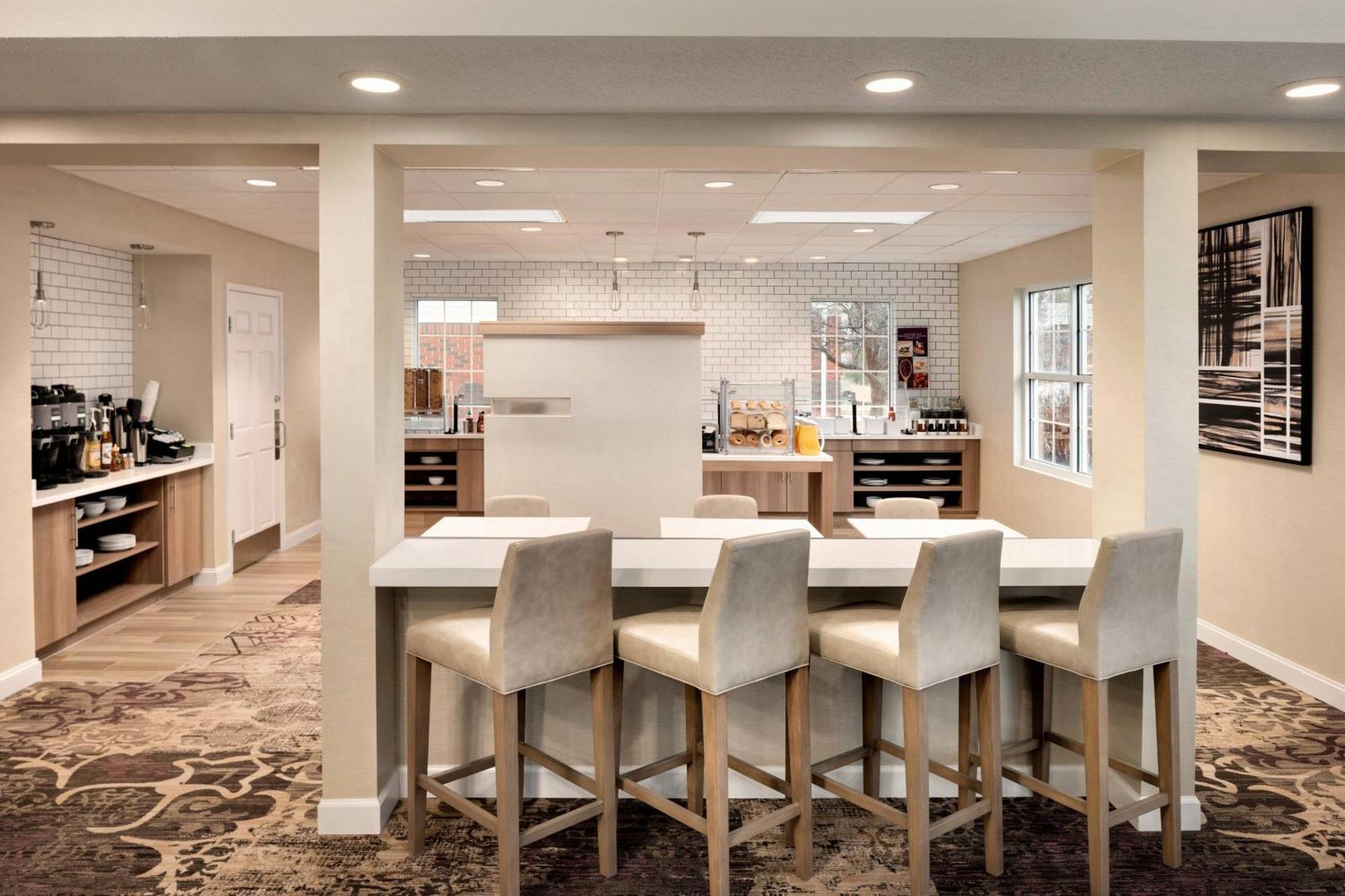 Residence Inn By Marriott West Springfield Esterno foto
