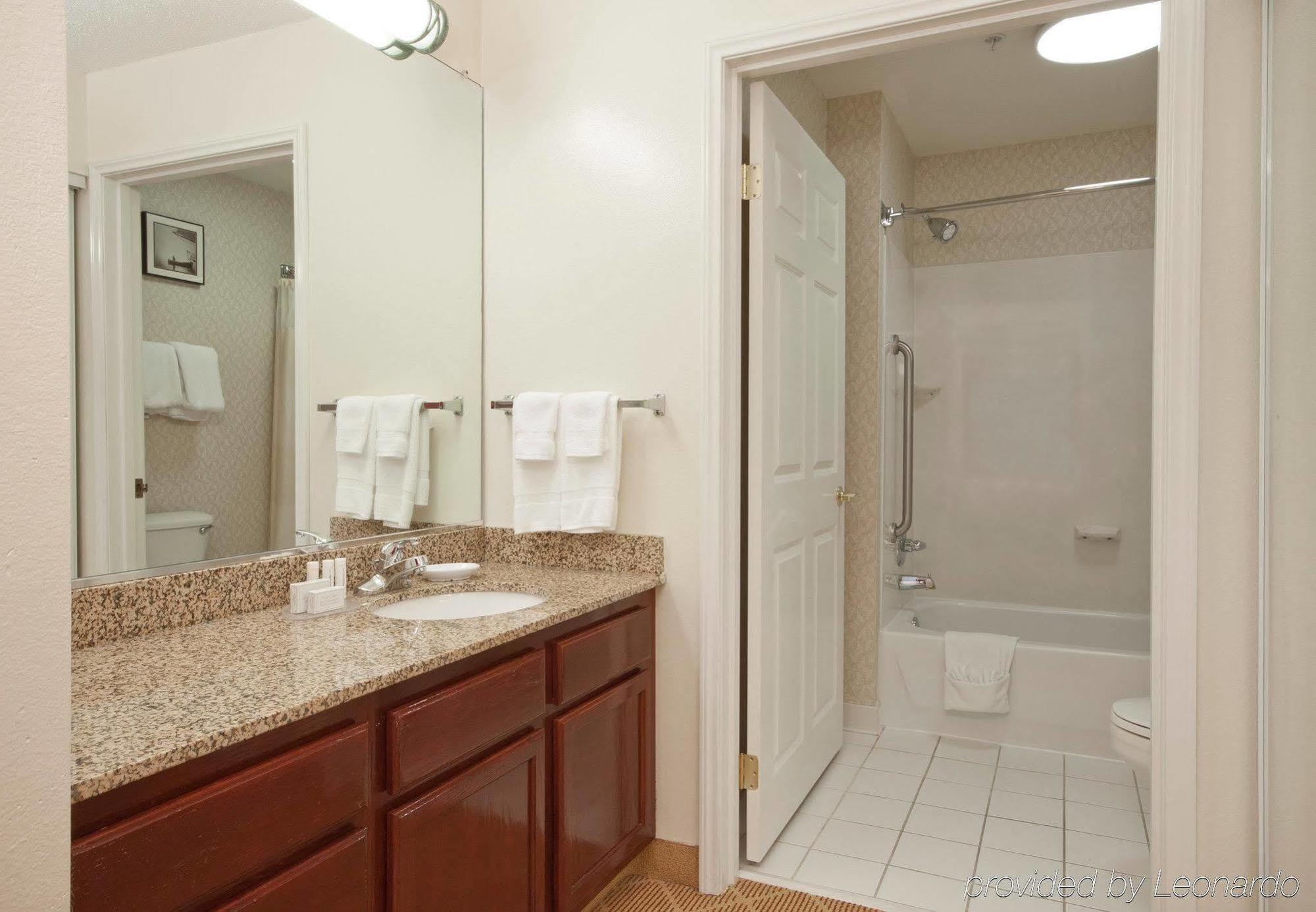 Residence Inn By Marriott West Springfield Esterno foto