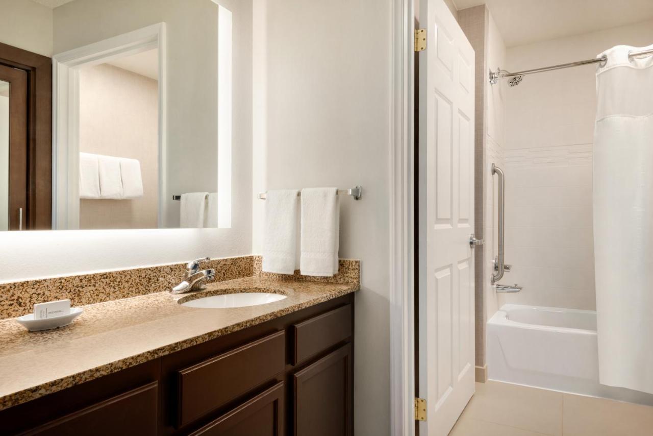 Residence Inn By Marriott West Springfield Esterno foto